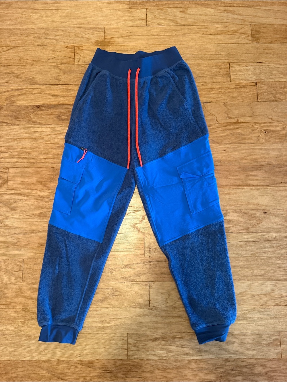 Women’s Blue Fleece Joggers with Contrast Drawcord
